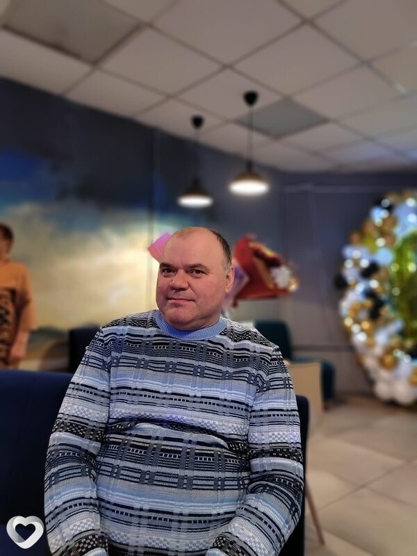 Владимир, 23, Усть-Кут — анкета №3791376