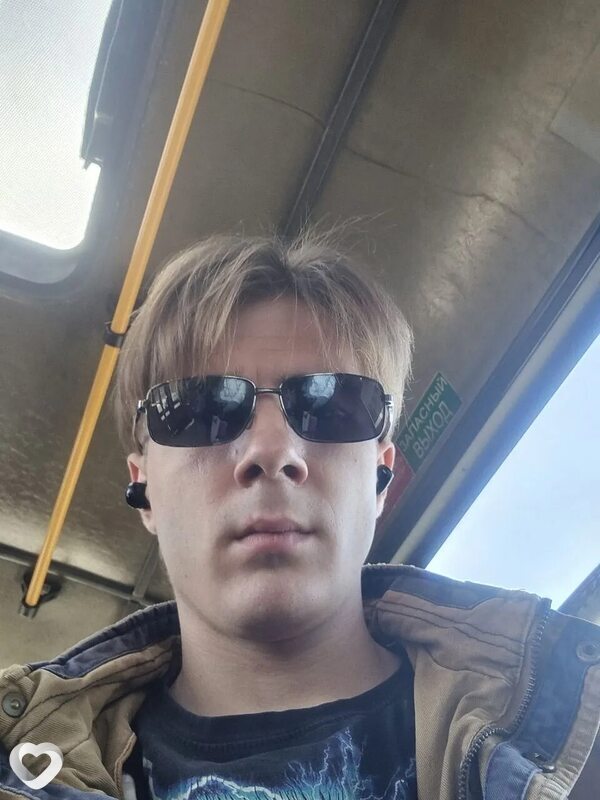 Владимир, 21, Барнауле — анкета №3791863