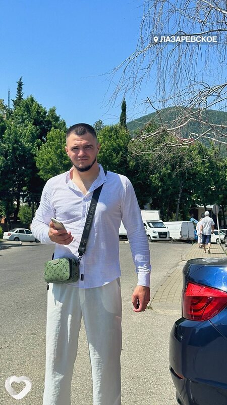 Артем, 28, Москве — анкета №3791768