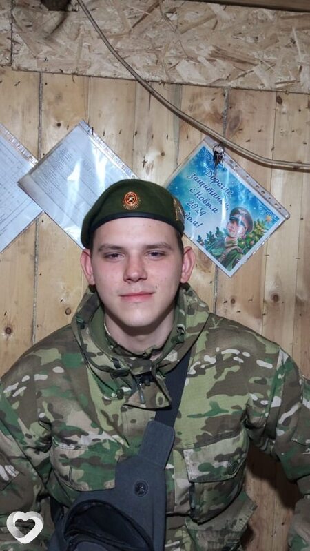 Паша, 25, Кировске — анкета №3792449