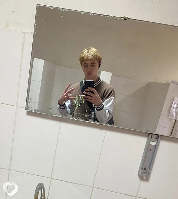 Артём, 18, Калуге — анкета №3792437