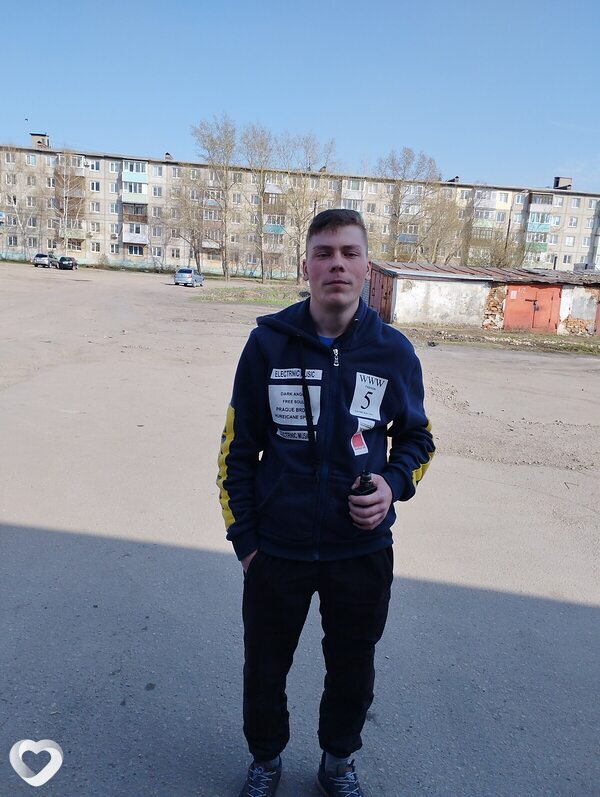 Александр, 25, Рубцовске — анкета №3792831