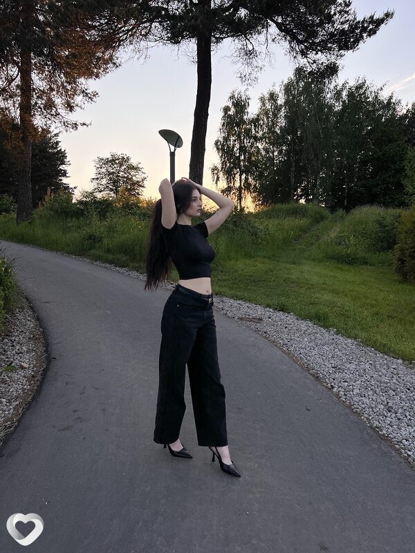 Эмилия, 20, Пскове — анкета №3793693