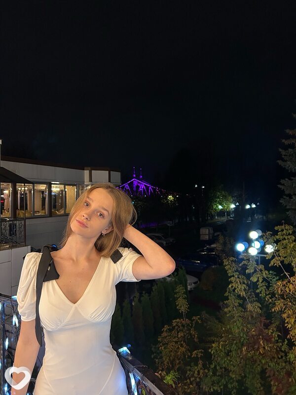 Алина, 19, Твери — анкета №3793657