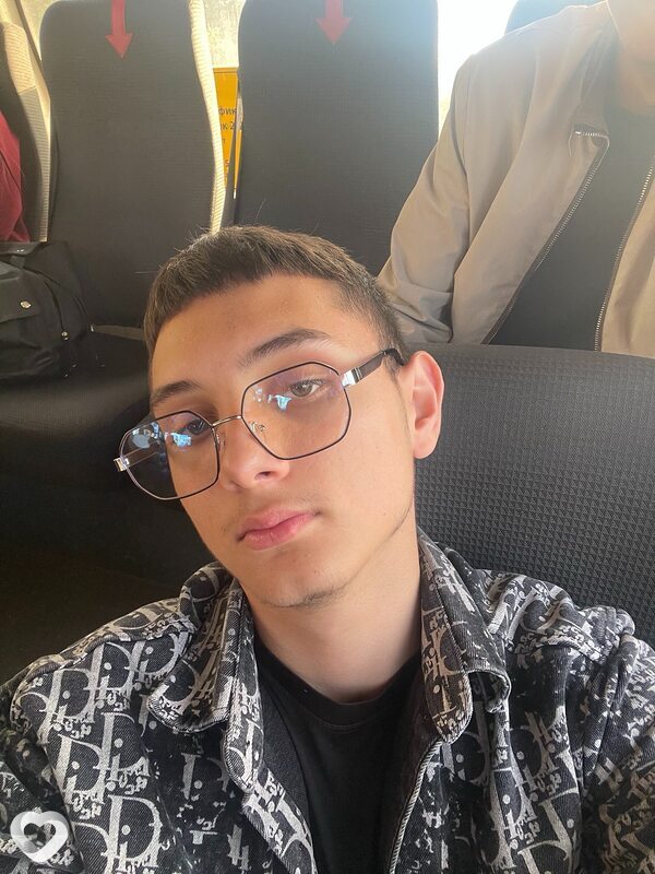 Женя, 19, Владимире — анкета №3793839