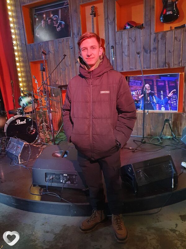 Сергей, 19, Санкт-Петербурге — анкета №3793947