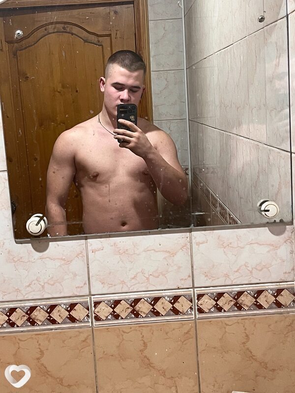 Игорек, 20, Старом Осколе — анкета №3794088