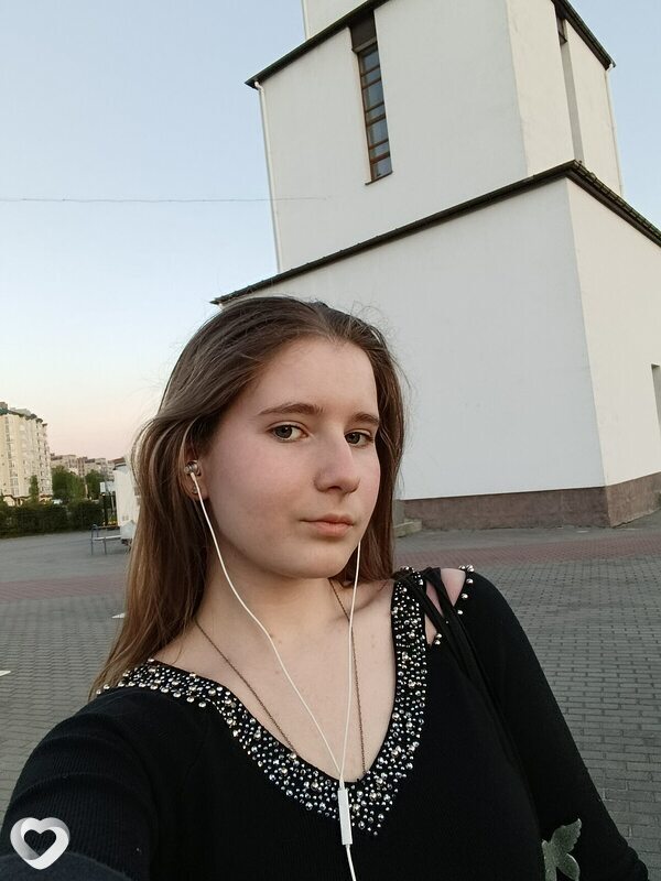Саша, 19, Харькове — анкета №3794317