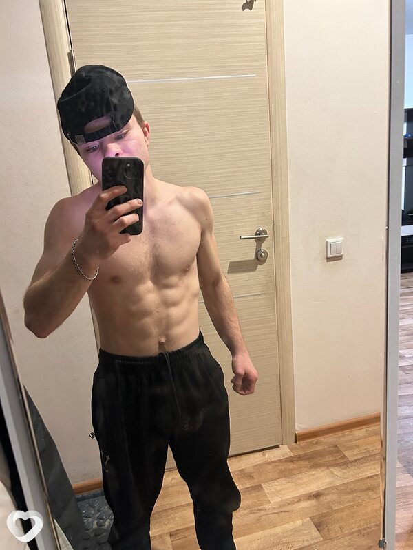 Юрий, 23, Новосибирске — анкета №3794400