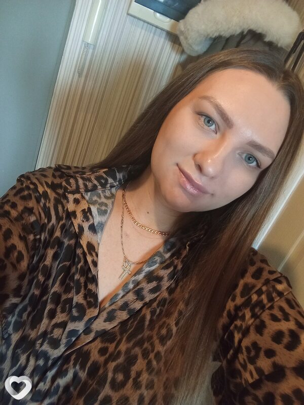 Екатерина, 27, Энгельсе — анкета №3795499