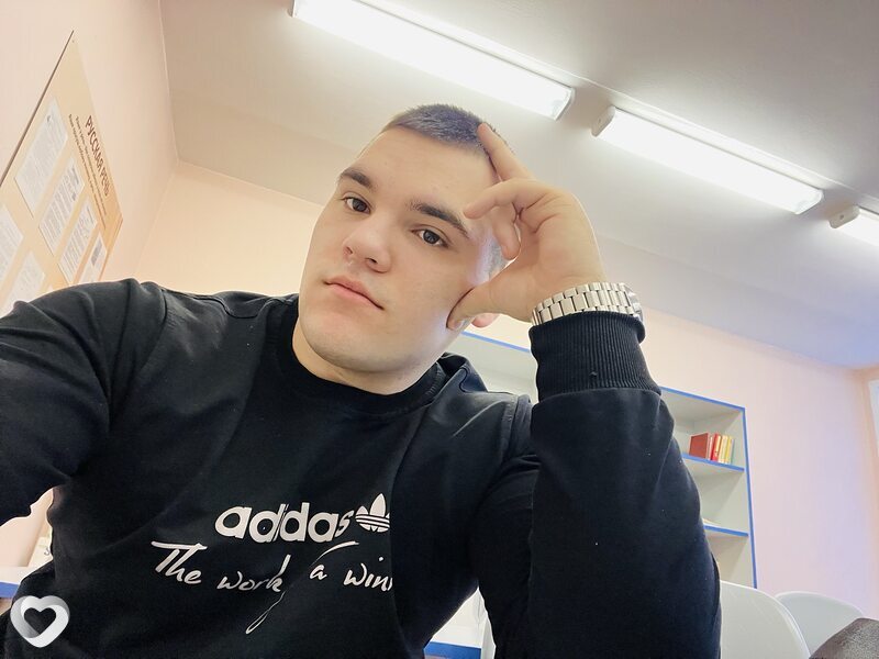 Стас, Сланцы