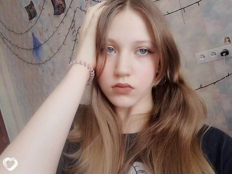 Вика, 19, Екатеринбурге — анкета №3797364