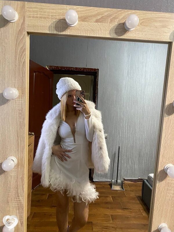 Юлия, 21, Екатеринбурге — анкета №3797452