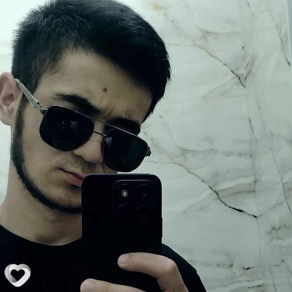 Озодчик, 21, Новосибирске — анкета №3797528