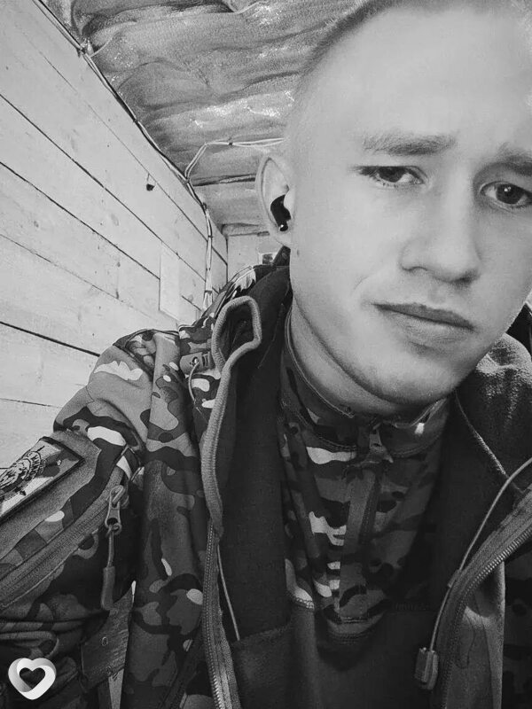 Олег, 26, Брянске — анкета №3797850