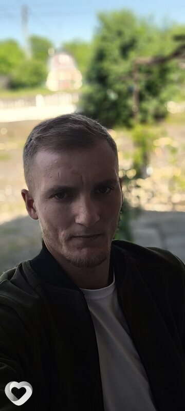 Виталик, Майский
