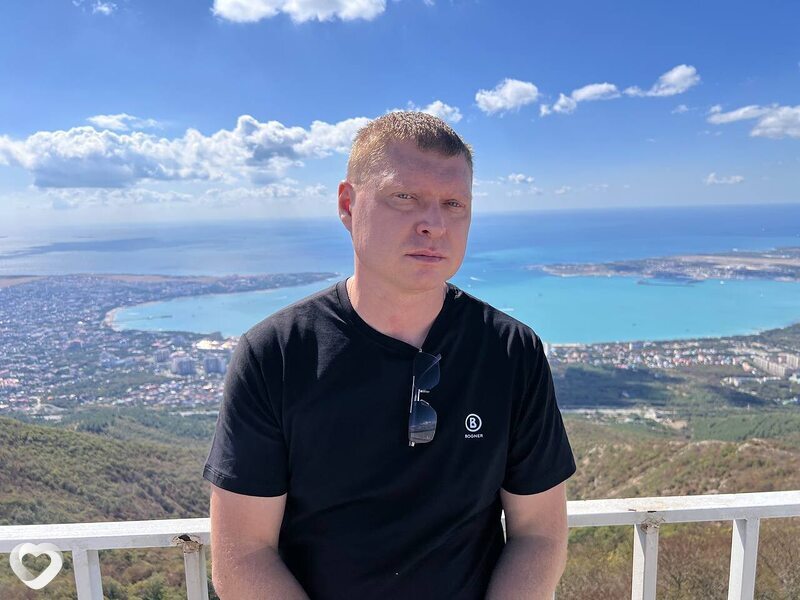 Владимир, 40, Геленджике — анкета №3798325