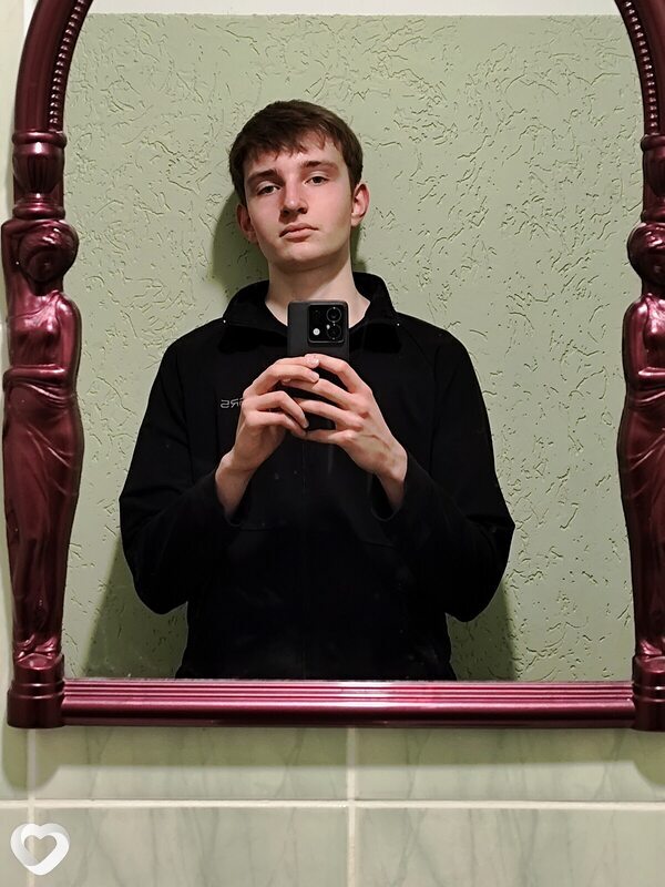 Виталий, 19, Бресте — анкета №3798398