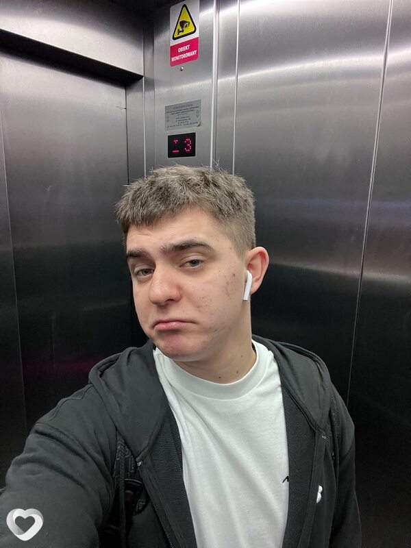 Андрей, 20, Варшава — анкета №3798638