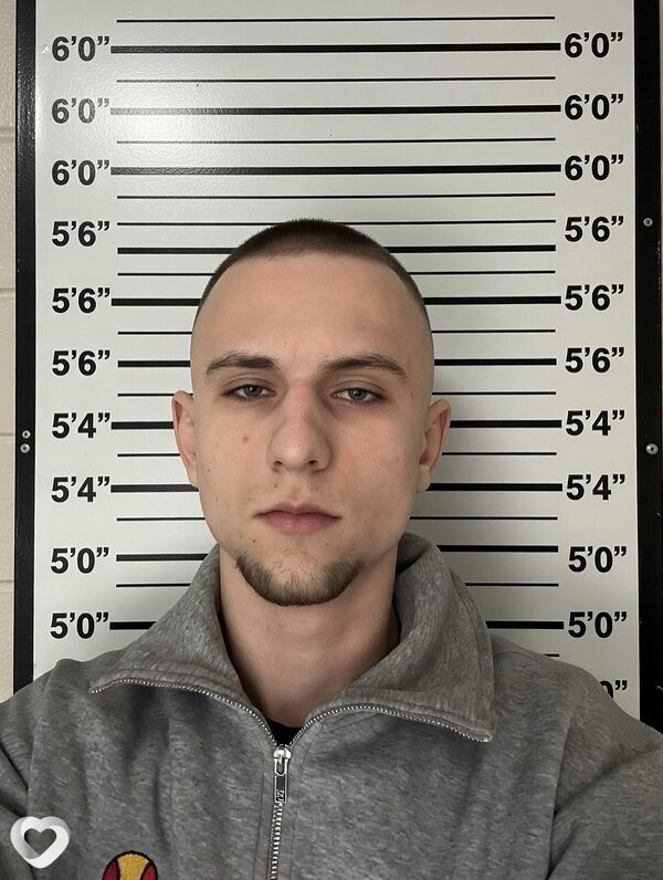 Олег, 20, Таганроге — анкета №3798990