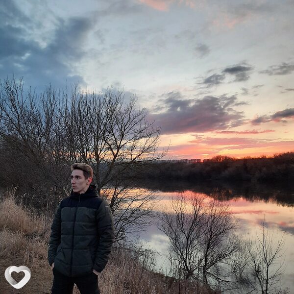 Илья, 22, Воронеже — анкета №3799345