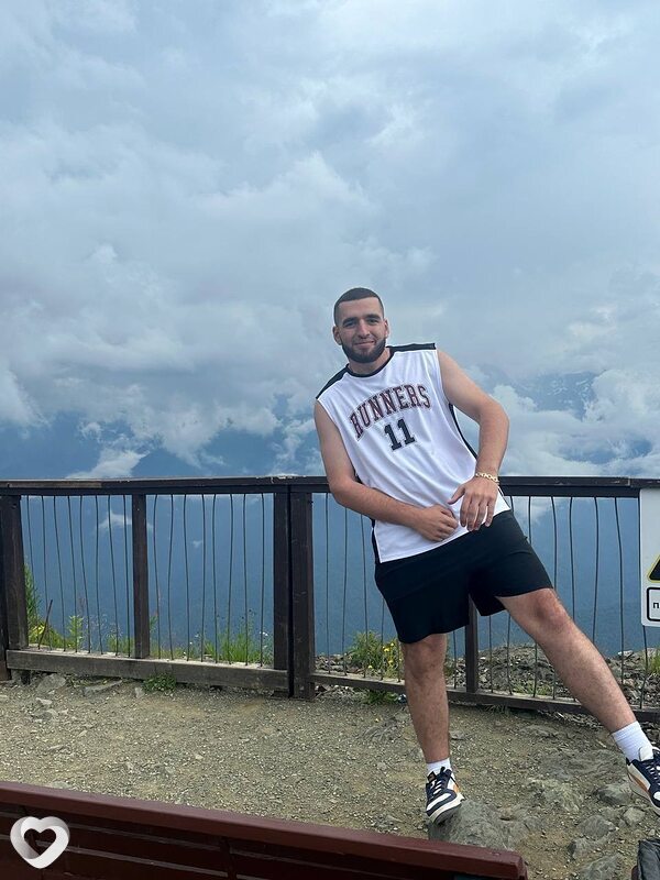 Артём, 22, Липецке — анкета №3800577
