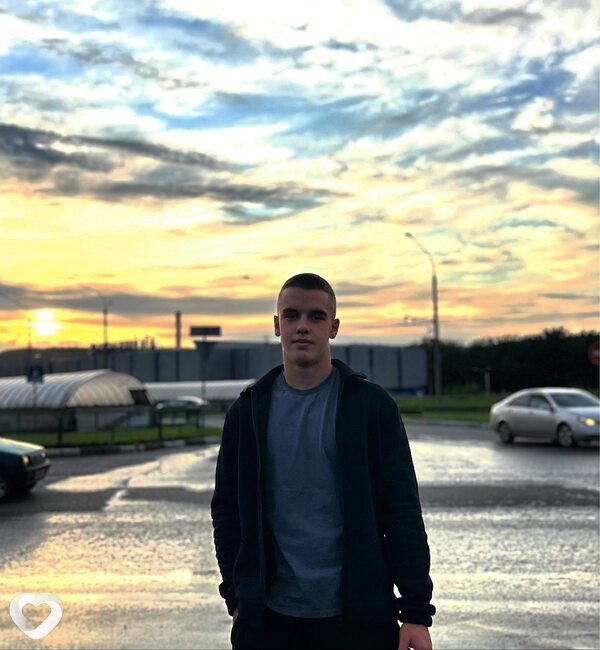 Дмитрий, 22, Новокузнецке — анкета №3800809