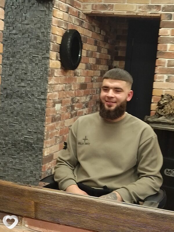 Павел, 23, Минске — анкета №3801117