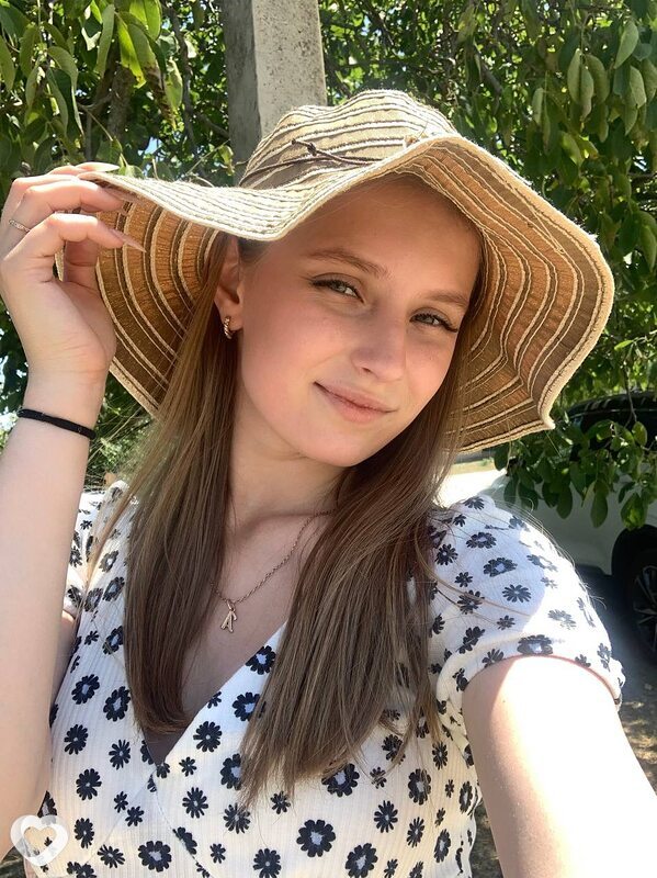 Анна, 22, Санкт-Петербурге — анкета №3801597