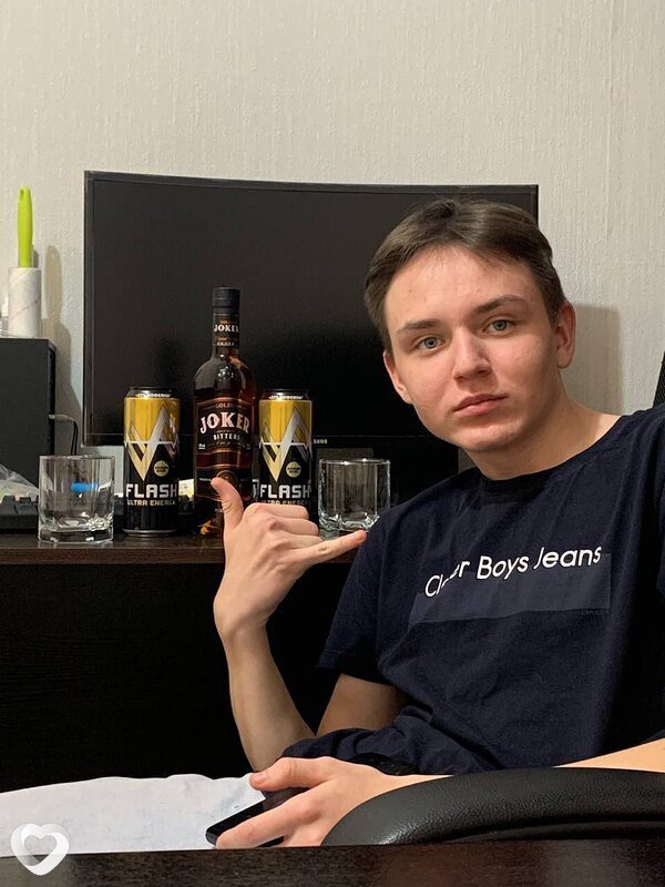 Дима, 20, Уфе — анкета №3802438