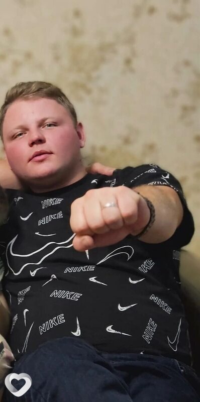 Виталик, 27, Россоши — анкета №3802384