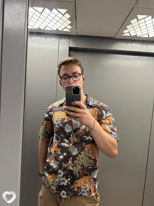 Максим, 29, Орёл — анкета №3802482