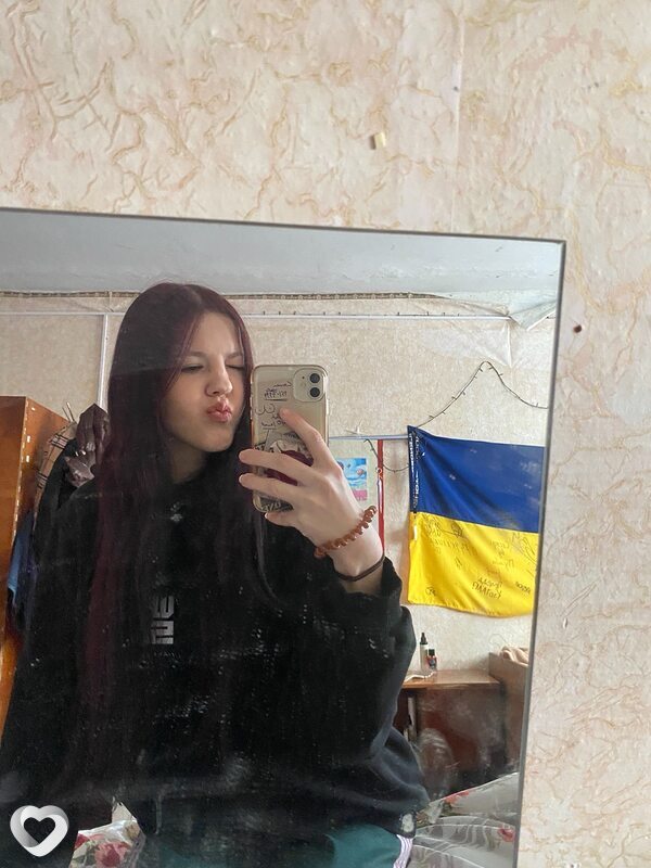 Яна, 23, Киеве — анкета №3802877