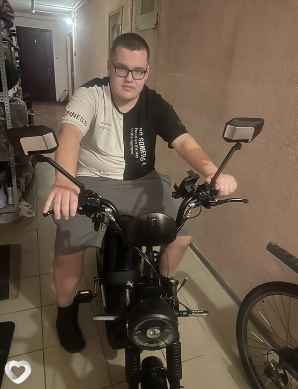 Иван, 18, Санкт-Петербурге — анкета №3803613