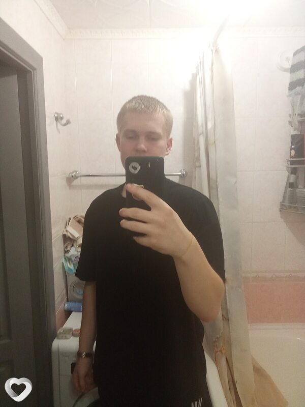 Вадим, 18, Томске — анкета №3803368