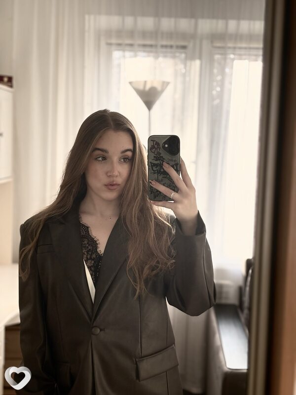 Ульяна, 19, Волгограде — анкета №3803475