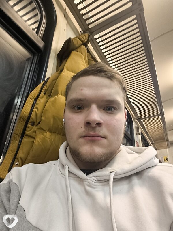 Макс, 22, Смоленске — анкета №3804371