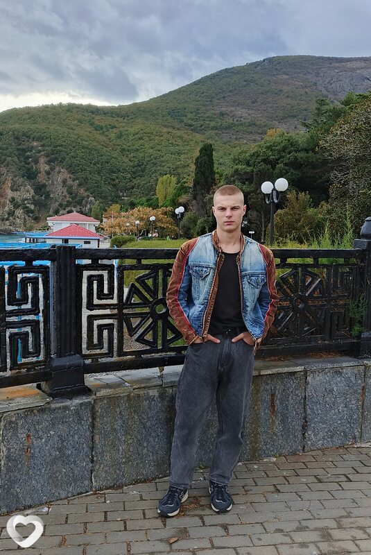 Александр, 20, Ставрополе — анкета №3804881