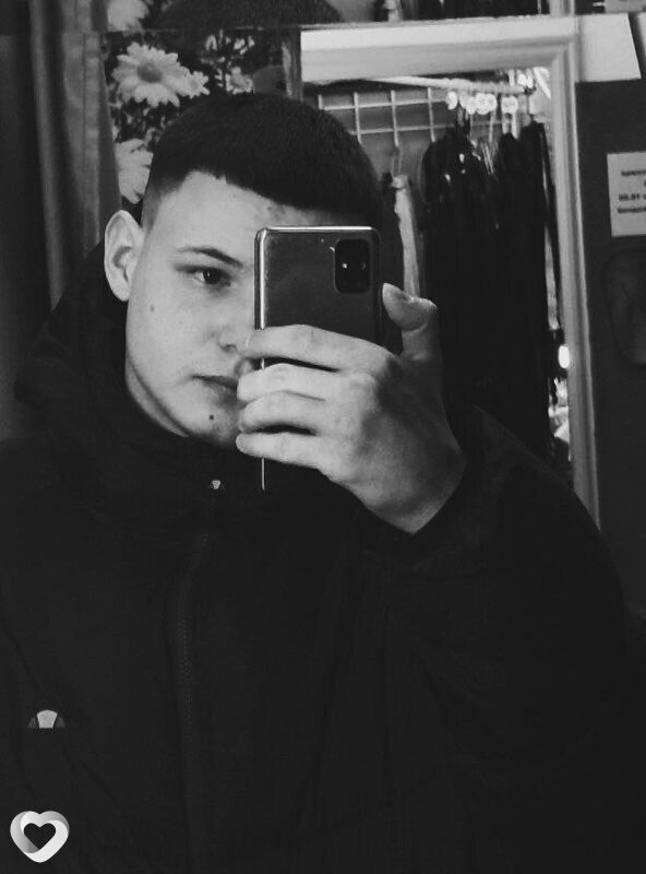 Никита, 20, Кемерове — анкета №3806049