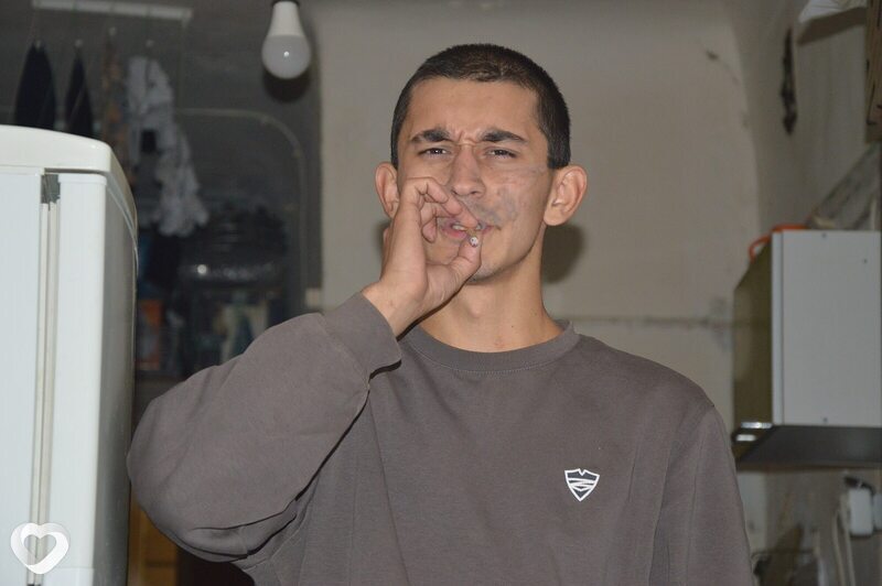 Лев, 20, Сочи — анкета №3807142
