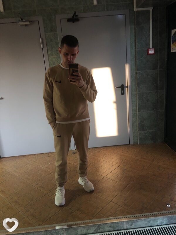 Дмитрий, 28, Новомосковске — анкета №3806731