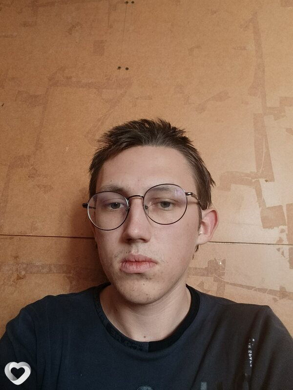 Виталий, 19, Симферополе — анкета №3806796