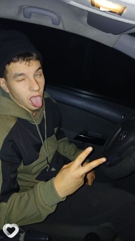 Лёшка, 22, Екатеринбурге — анкета №3807273