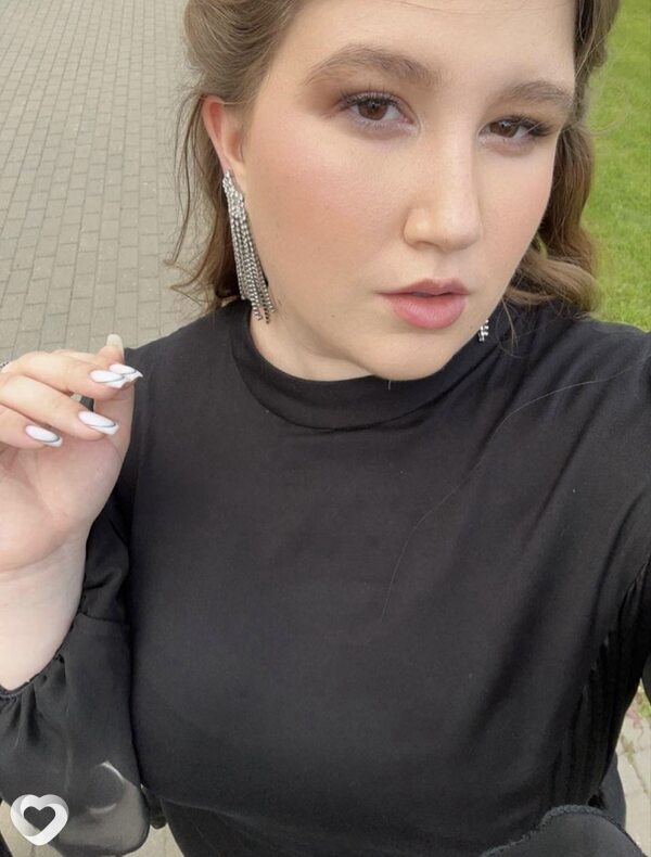Арина, 18, Владимире — анкета №3807370