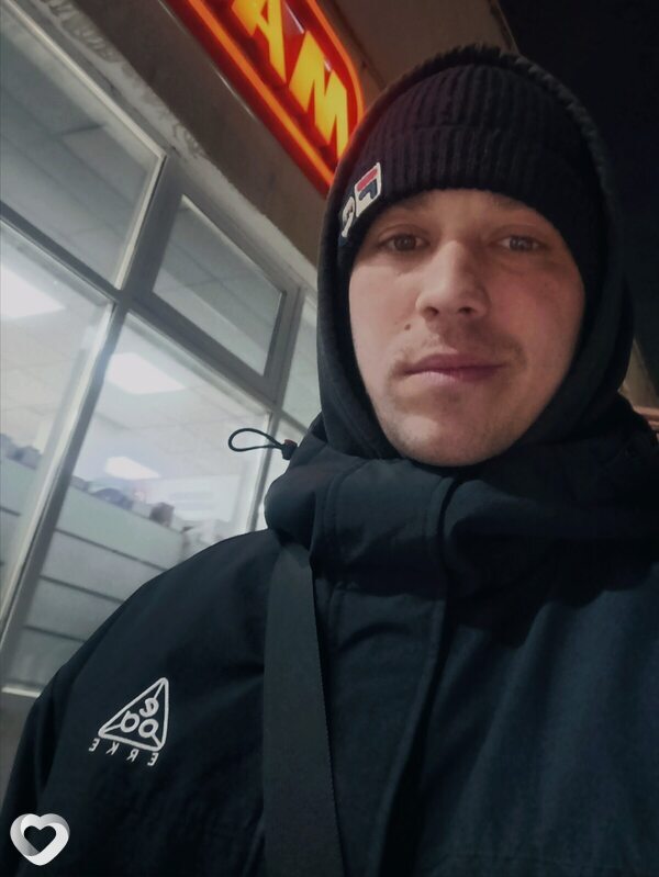 Саша, 31, Саратове — анкета №3807851