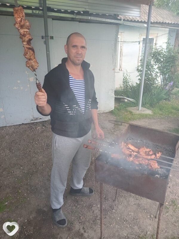 Толик, 43, Белореченске — анкета №3807868