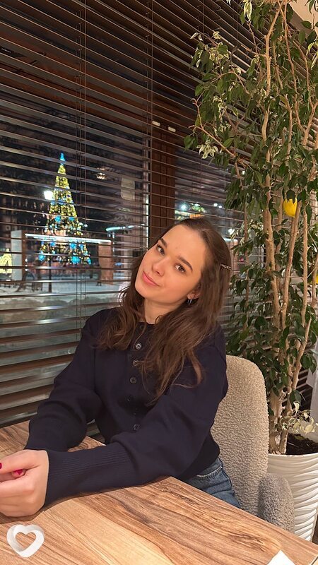Катя, 19, Москве — анкета №3808149