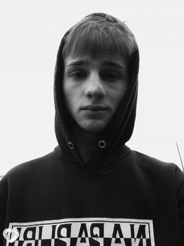 Даня, 21, Юрге — анкета №3808757