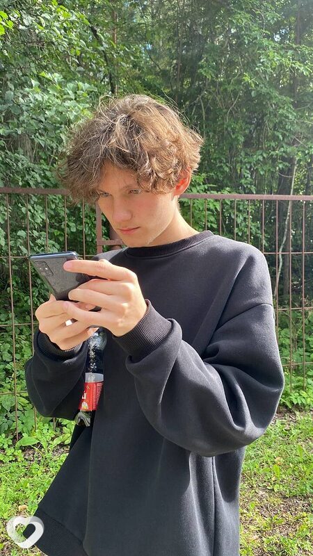 Артём, 23, Новосибирске — анкета №3808691