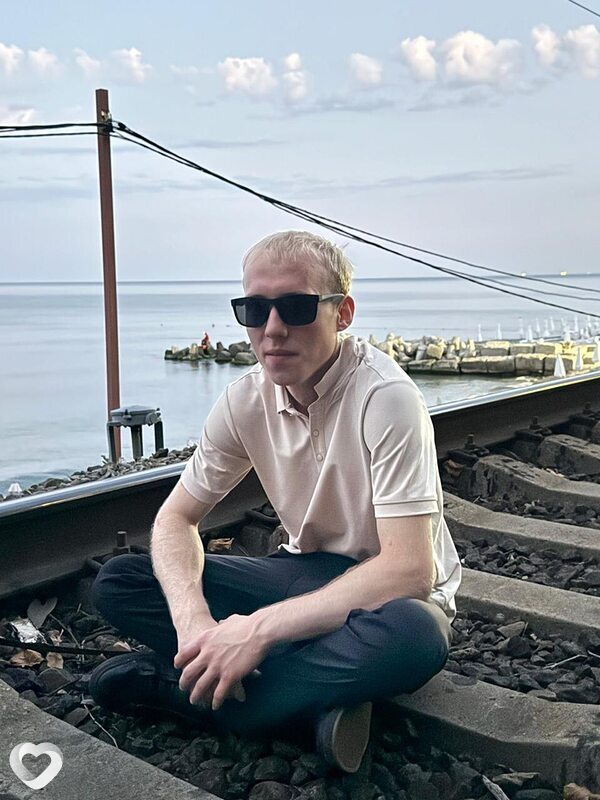 Константин, 21, Магнитогорске — анкета №3809412